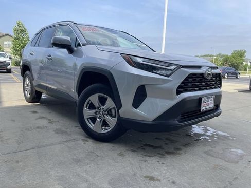Used 2024 Toyota RAV4 XLE FWD image 10