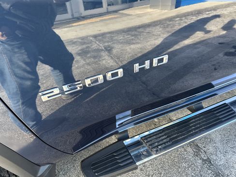 Certified 2022 Chevrolet Silverado 2500 LTZ w/ LTZ Plus Package image 6