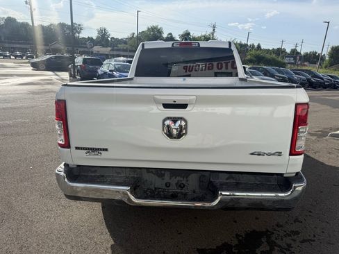 Used 2022 RAM 1500 Big Horn AWD/4WD image 9