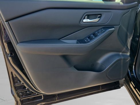 New 2026 Nissan Rogue SV w/ Cold Weather Package image 33