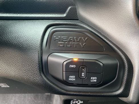 Used 2026 RAM 2500 Big Horn AWD/4WD image 12