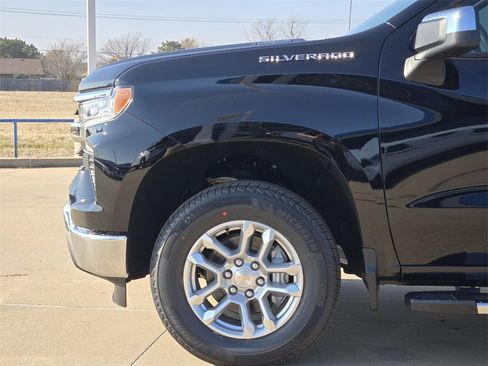 New 2026 Chevrolet Silverado 1500 LT w/ Convenience Package II image 19