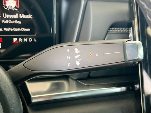 New 2026 GMC Terrain Elevation w/ Technology Package II FWD image 12