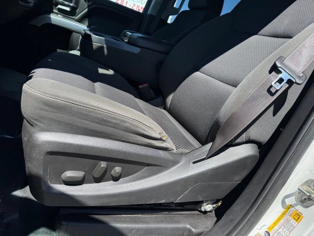 Used 2015 Chevrolet Silverado 2500 LT AWD/4WD image 5