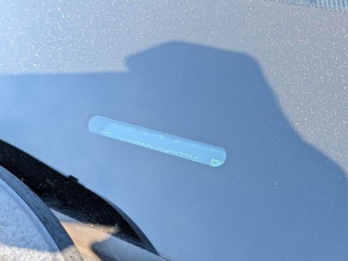 Used 2021 Chevrolet Colorado LT w/ LT Convenience Package image 28