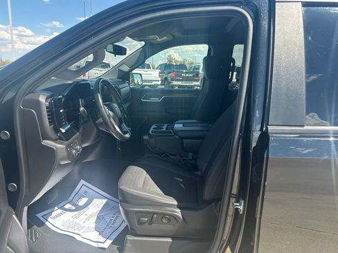 Used 2025 Chevrolet Silverado 1500 LT AWD/4WD image 10