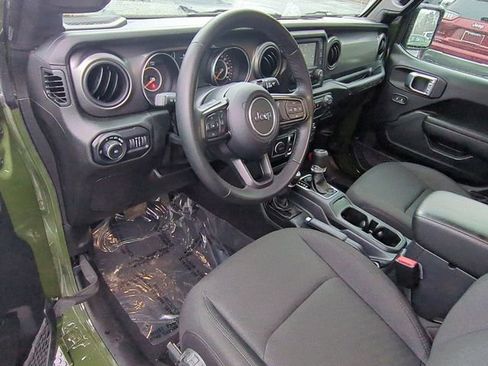 Certified 2021 Jeep Wrangler Sport S image 12