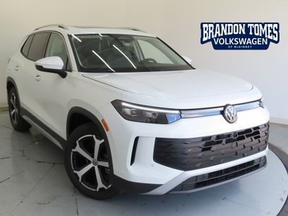 New 2026 Volkswagen Tiguan SE