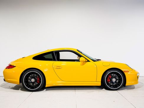 Used 2011 Porsche 911 Carrera GTS image 2