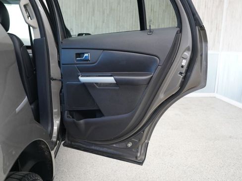Used 2012 Ford Edge Limited image 34