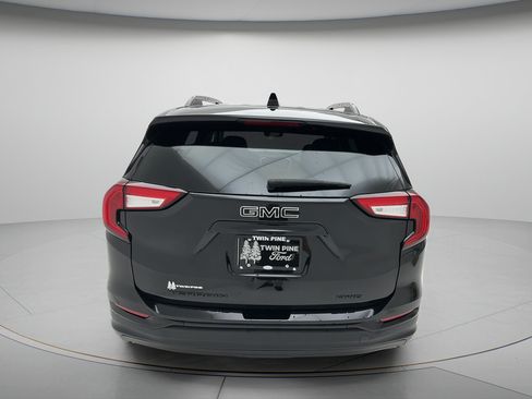 Used 2023 GMC Terrain SLE w/ Driver Convenience Package AWD/4WD image 7