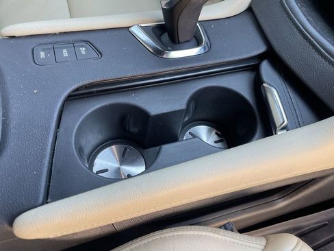 Used 2019 Cadillac XT5 Luxury AWD/4WD image 29