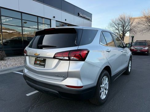 Used 2022 Chevrolet Equinox LT image 7