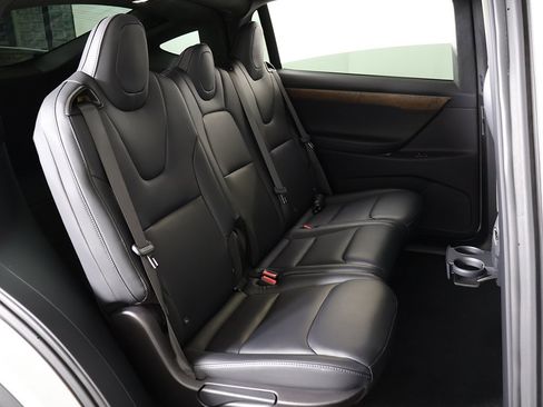 Used 2020 Tesla Model X Long Range image 33
