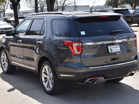 Used 2019 Ford Explorer Limited w/ Class III Trailer Tow Package image 10