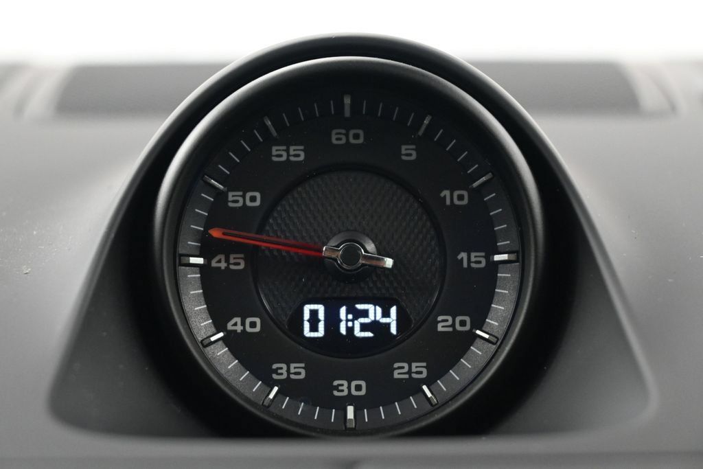 Used 2023 Porsche Cayenne GTS AWD/4WD image 12