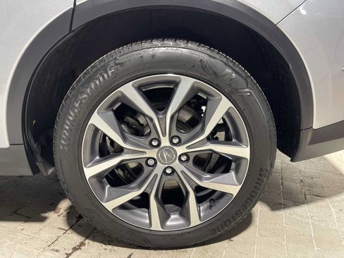 Used 2024 Acura MDX SH-AWD w/ Technology Package image 8