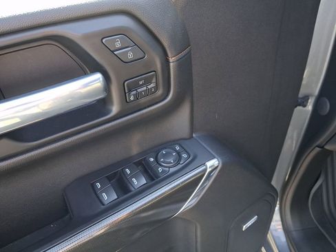 Used 2021 GMC Sierra 1500 AT4 w/ AT4 Value Package AWD/4WD image 19