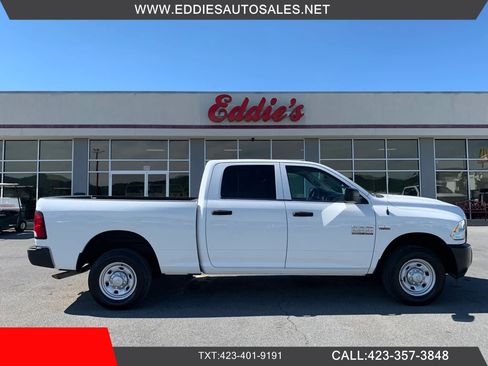 Used 2016 RAM 2500 Tradesman RWD image 1