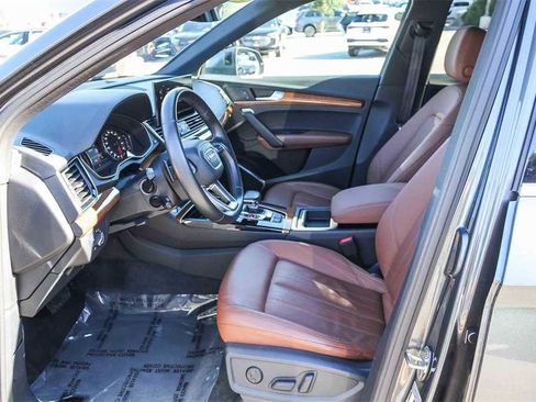 Used 2022 Audi Q5 2.0T Premium image 19