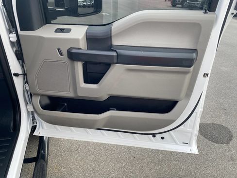 Used 2022 Ford F250 XL w/ Power Equipment Group AWD/4WD image 23