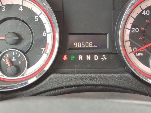 Used 2016 Dodge Grand Caravan SE w/ Quick Order Package 29E SE image 15