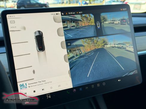 Used 2023 Tesla Model Y Performance image 31