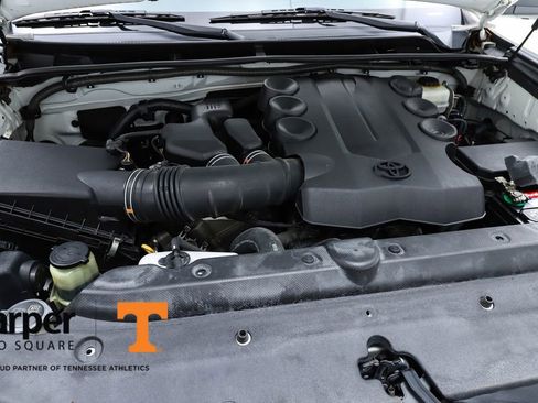 Used 2014 Toyota 4Runner 4WD image 29