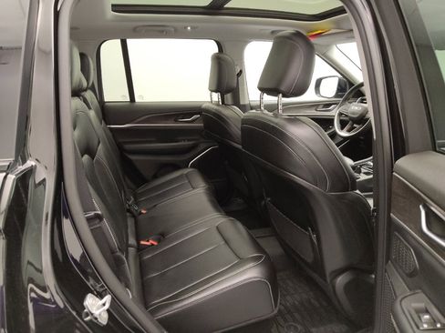 Used 2022 Jeep Grand Cherokee Limited 4xe AWD/4WD image 19