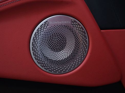 Used 2023 BMW XM image 28