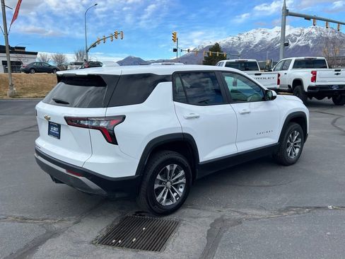 Used 2026 Chevrolet Equinox LT image 7