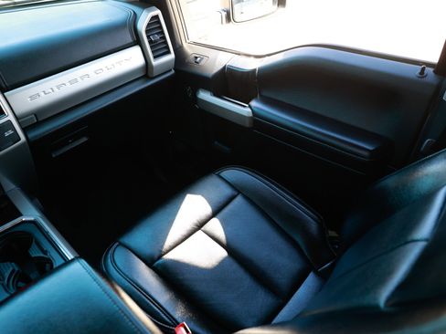 Used 2021 Ford F350 Lariat w/ Lariat Ultimate Package image 27