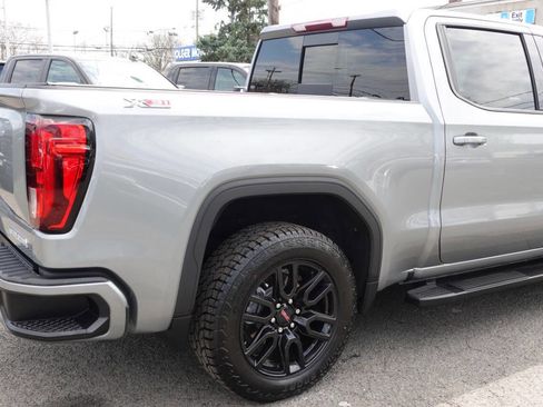 Used 2023 GMC Sierra 1500 Elevation w/ Preferred Package image 9