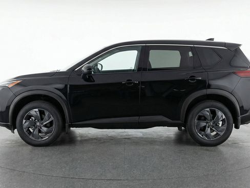 Used 2025 Nissan Rogue SV image 5