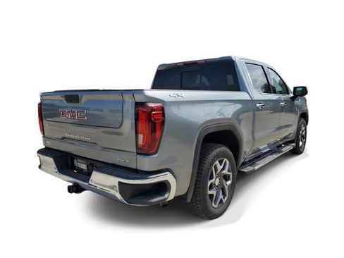 New 2026 GMC Sierra 1500 SLT image 5