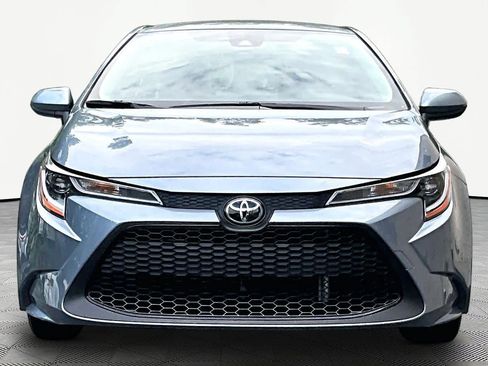 Used 2022 Toyota Corolla LE w/ Carpet Mat Package (TMS) FWD image 3