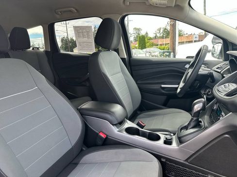 Used 2014 Ford Escape SE w/ Equipment Group 201A AWD/4WD image 27