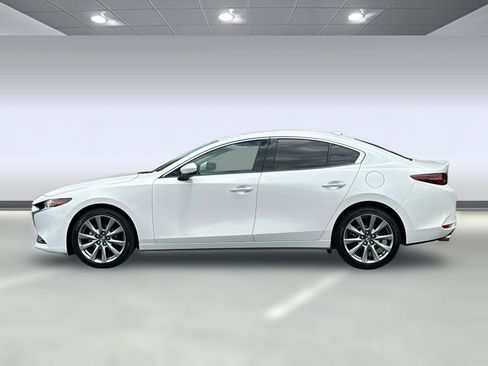Used 2021 MAZDA MAZDA3 s FWD image 2