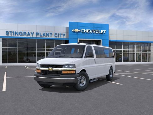 New 2024 Chevrolet Express 3500 LS w/ Chrome Appearance Package RWD image 8