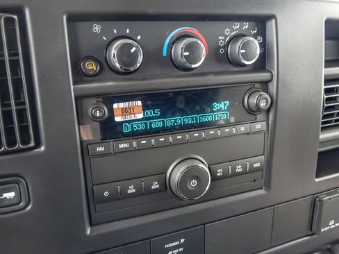 New 2026 Chevrolet Express 2500 w/ Communications Package RWD image 20