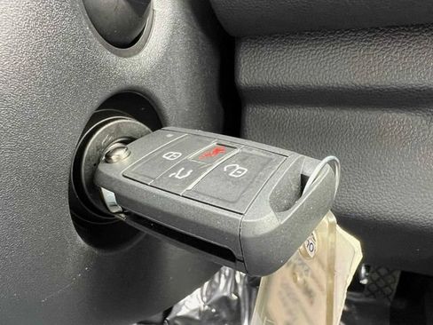 Used 2026 Volkswagen Jetta S FWD image 28