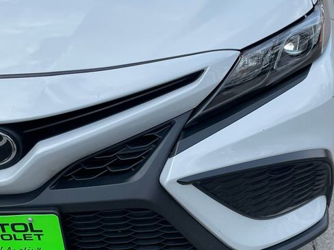 Used 2024 Toyota Camry SE image 7