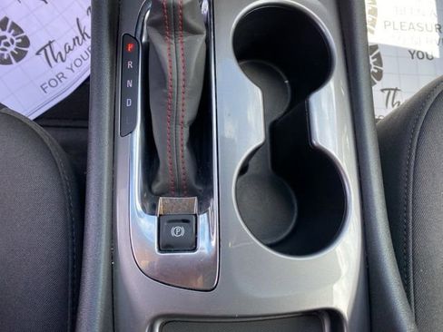 Used 2024 Chevrolet Malibu RS image 35