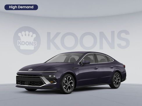 Certified 2025 Hyundai Sonata SEL FWD image 1