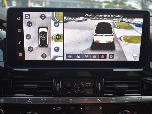 New 2026 Nissan Pathfinder Platinum image 43