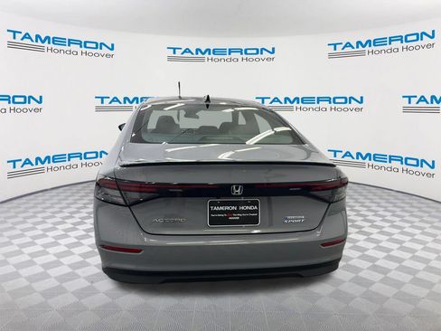 Used 2023 Honda Accord Sport image 4