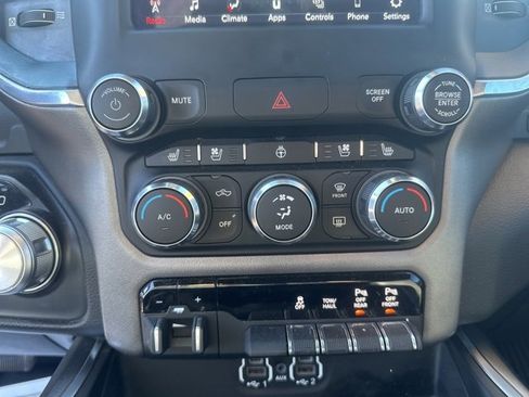 Used 2021 RAM 1500 Laramie w/ Sport Appearance Package image 13