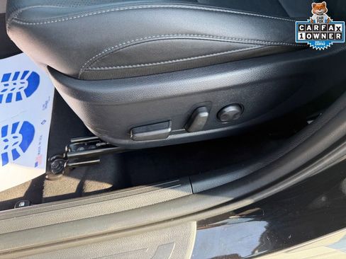 Used 2024 Kia Seltos EX image 17