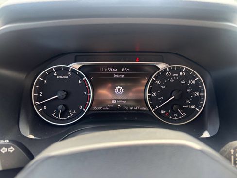 Used 2025 Nissan Rogue SV AWD/4WD image 42