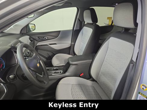 Certified 2022 Chevrolet Equinox LS w/ LS Convenience Package image 11